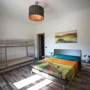 https://casalfredo.it-tuscanyhotel.com